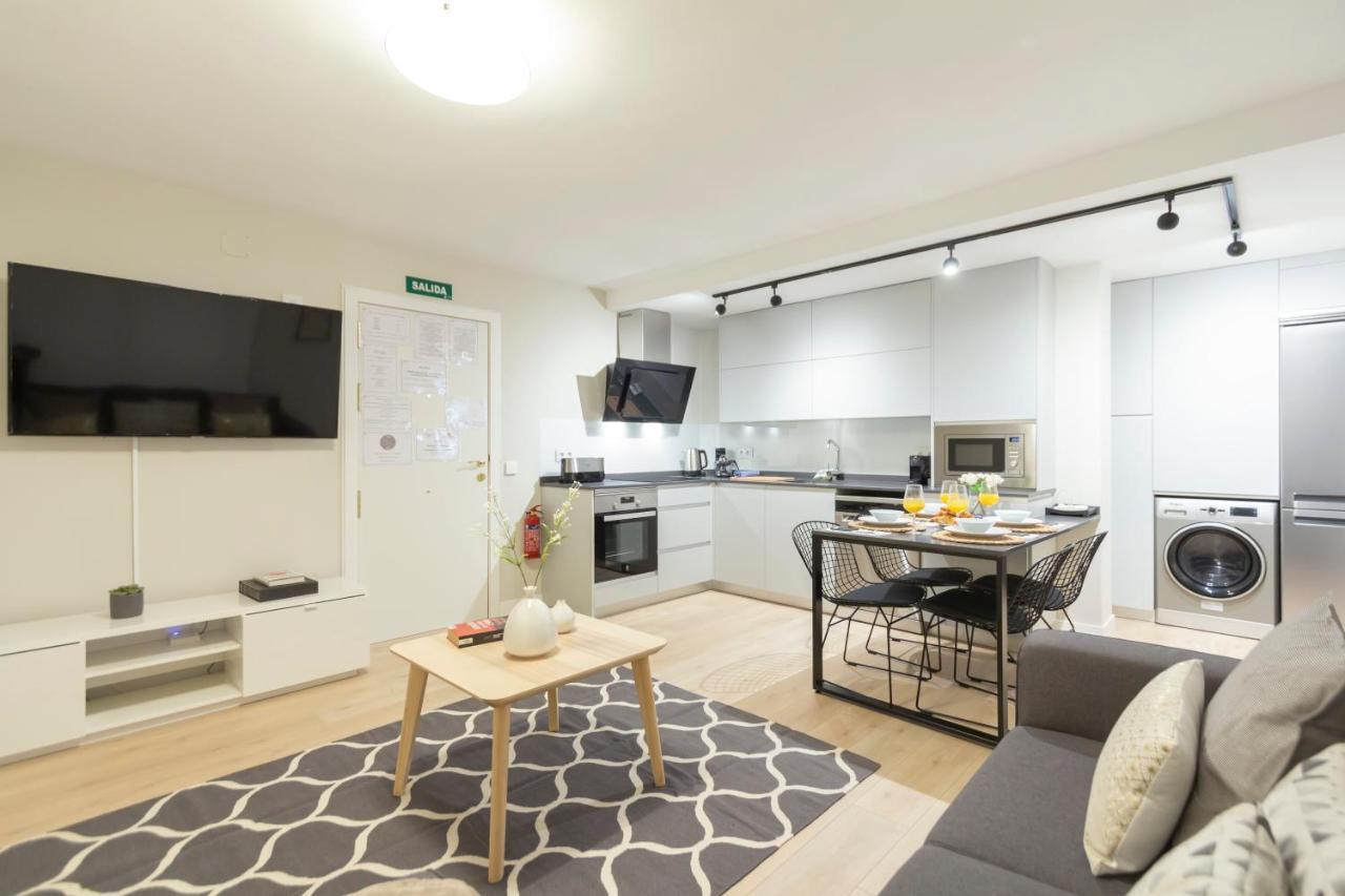 Dobohomes - Clara Del Rey Madrid Eksteriør billede