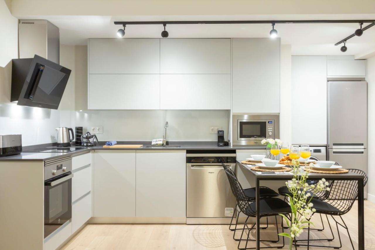 Dobohomes - Clara Del Rey Madrid Eksteriør billede