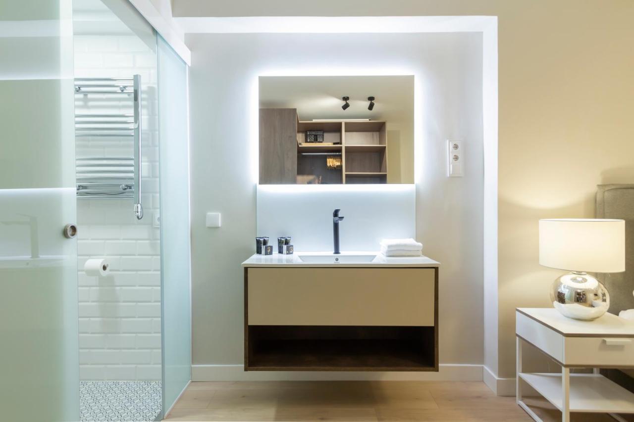 Dobohomes - Clara Del Rey Madrid Eksteriør billede