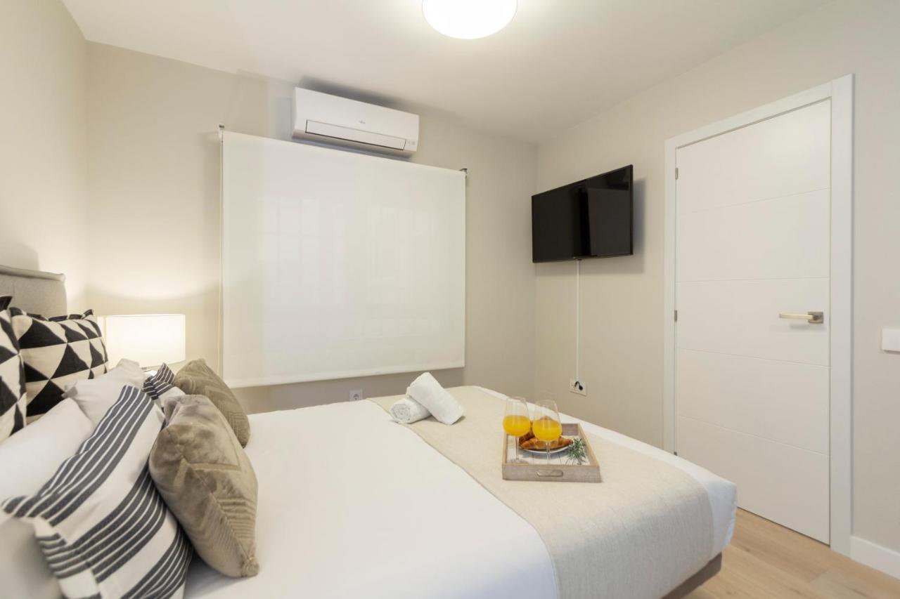 Dobohomes - Clara Del Rey Madrid Eksteriør billede